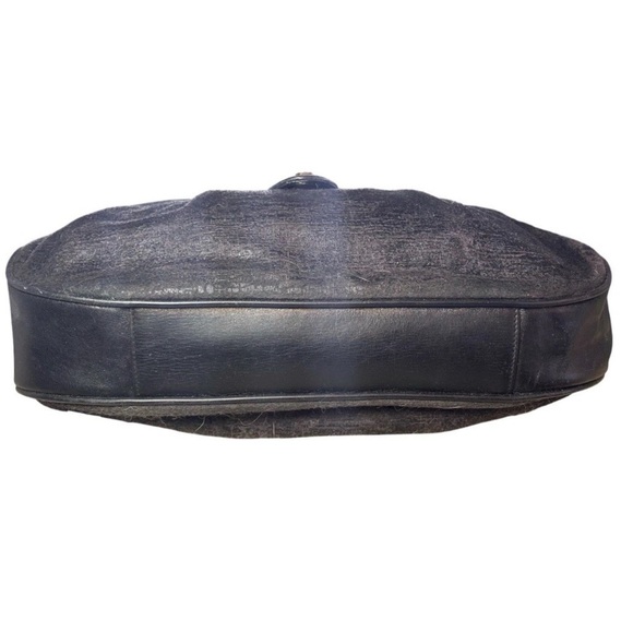 Authentic--Vintage Gucci Shoulder/ crossbody Bag – Textured pony hair- leather - Picture 6 of 8